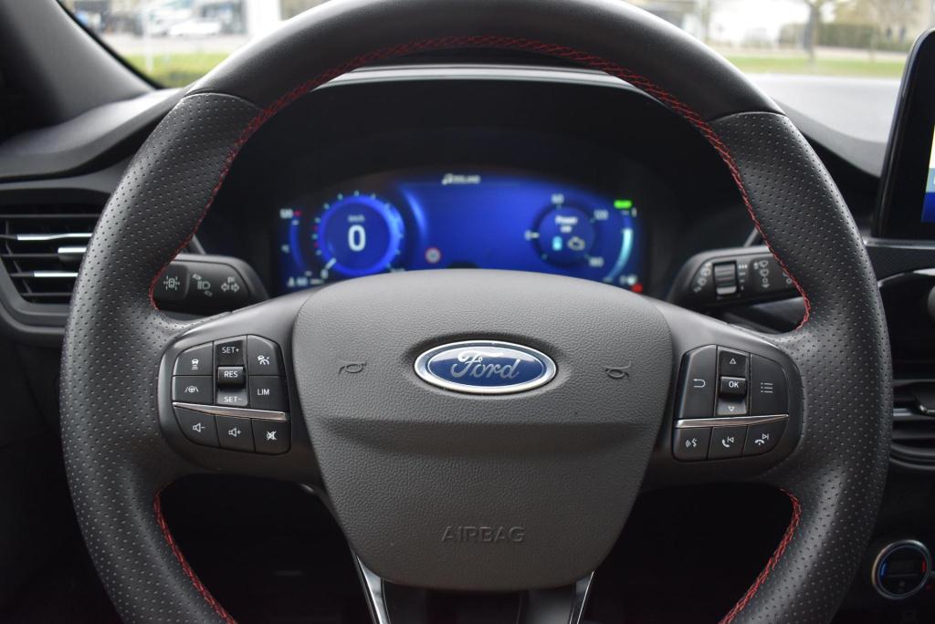 Ford Kuga 2.5 phev st-line | elektrisch wegklapbare trekhaak | climate cont