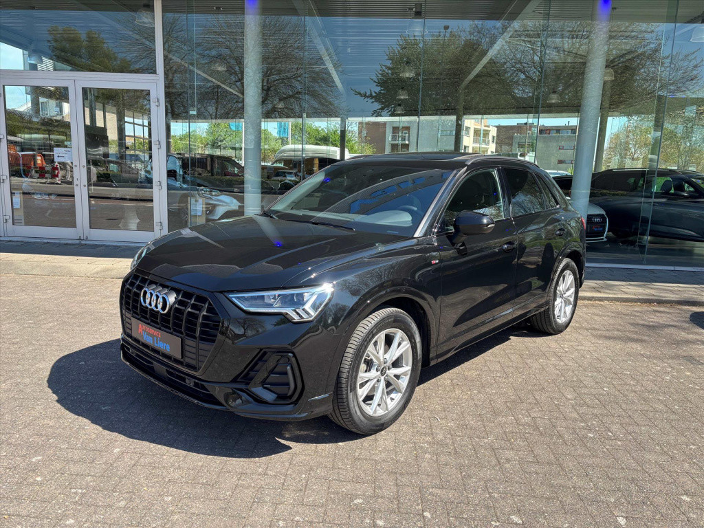 Audi Q3 35 tfsi s-line |trekhaak|pano dak|acc|elek a klep| rijklaar incl ga