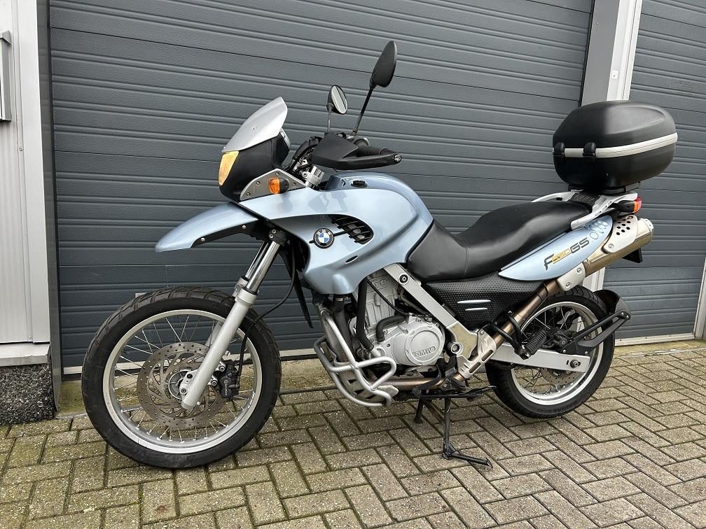 BMW F650GS ABS, 2002 met 31 dkm, 1e eig, topkoffer, valbeugel etc €2995,-