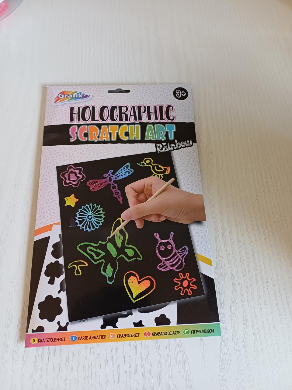 Speelmais - eierdoosdieren - scratch art  alles nog geseald .