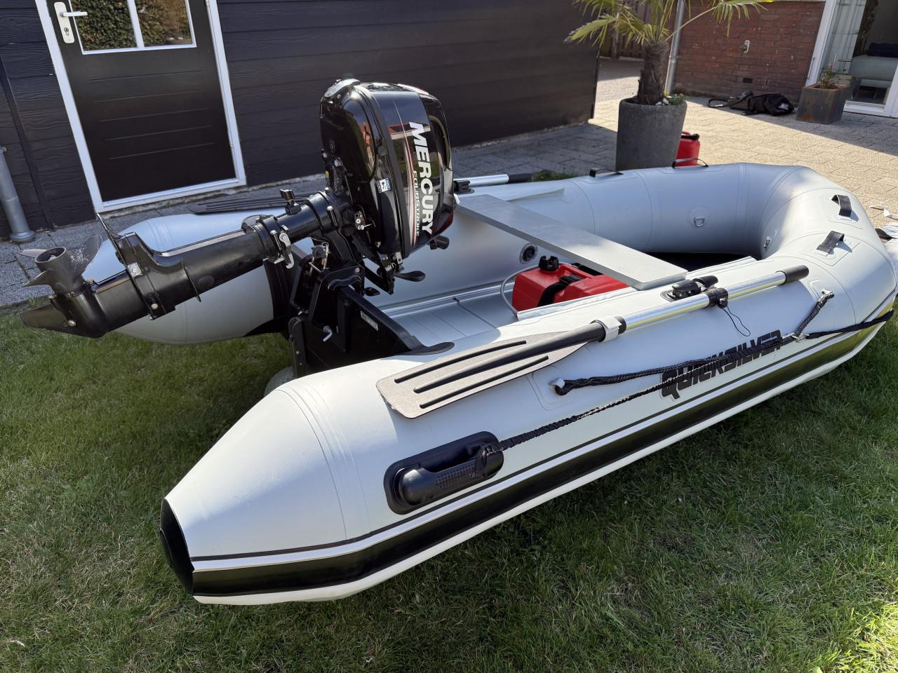 Quicksilver Sport 300 met Mercury 6PK buitenboormotor en veel extra's