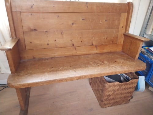 Kerkbankje