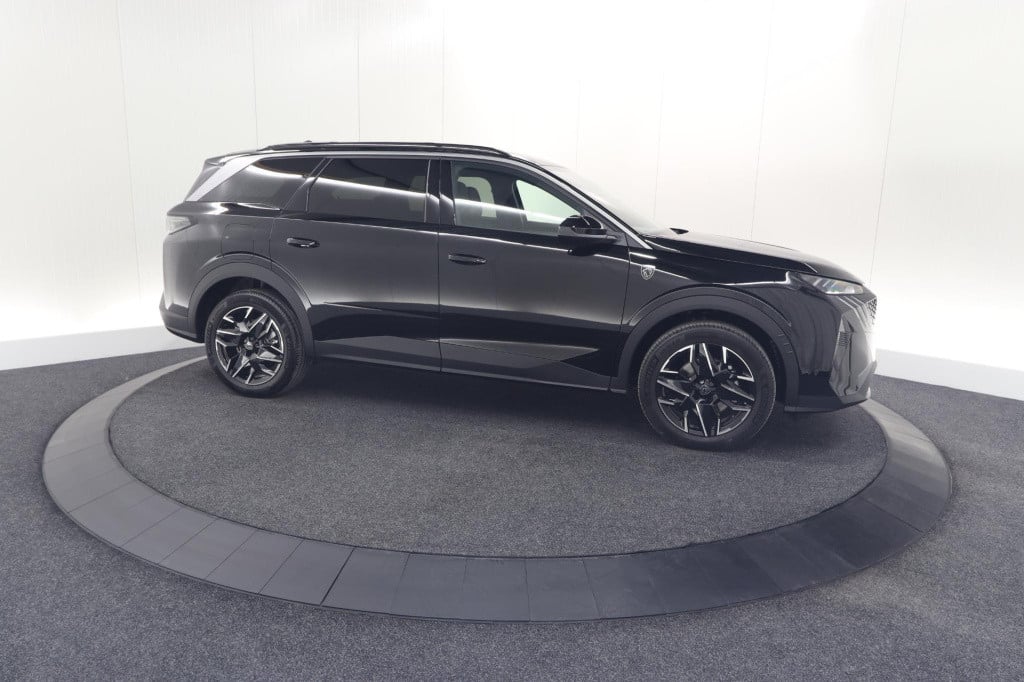 Peugeot 5008 1.2 hybrid 145 gt | panoramadak | camera | elektrische achterk