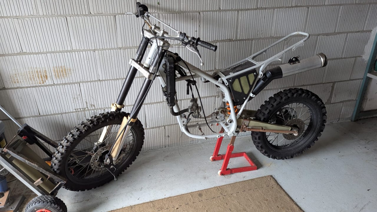 2x KTM LC4 600