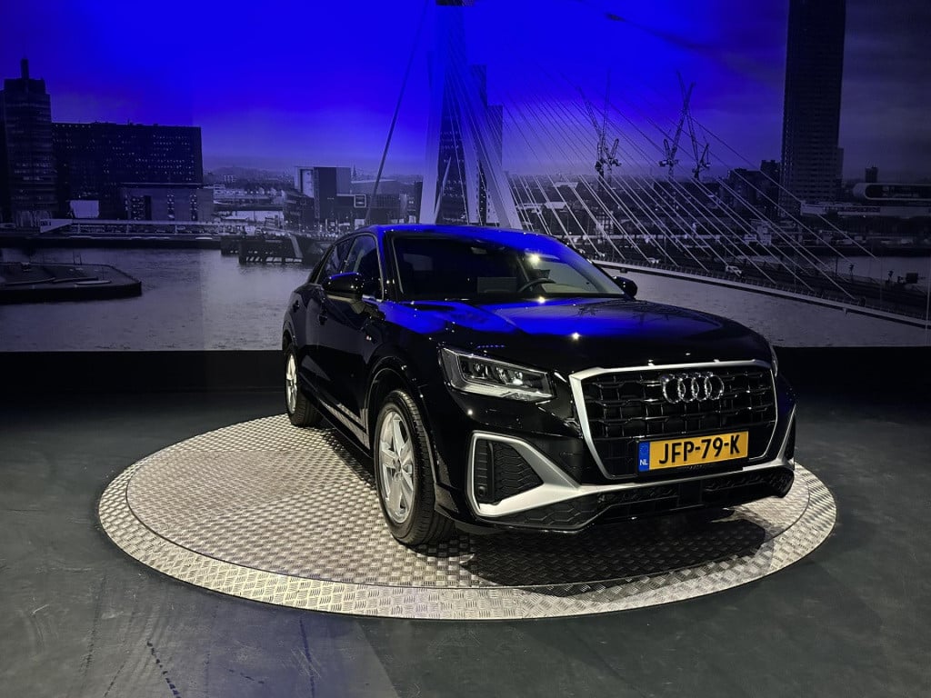 Audi Q2 35 tfsi s edition *navi*appconnect*camera*