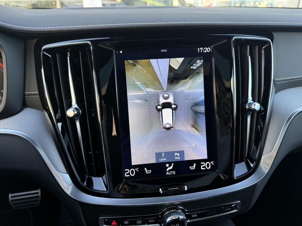 Volvo V60 t6 398pk recharge r-design| panodak| adap.cruise| 360camera| sty