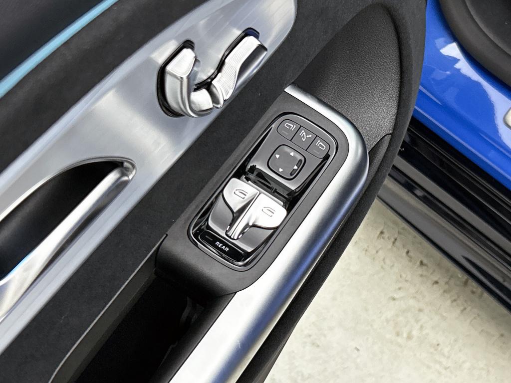 Mercedes-Benz Cla 250+ launch edition 85 kwh | multibeam led | panoramadak 