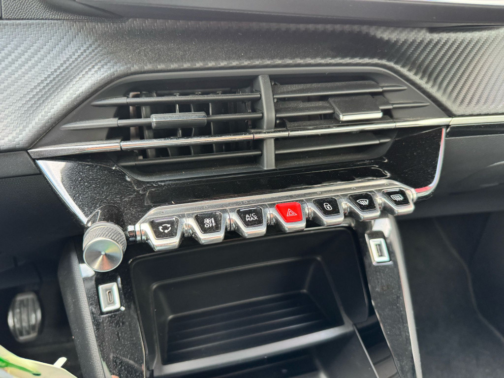 Peugeot 2008 1.2 puretech active