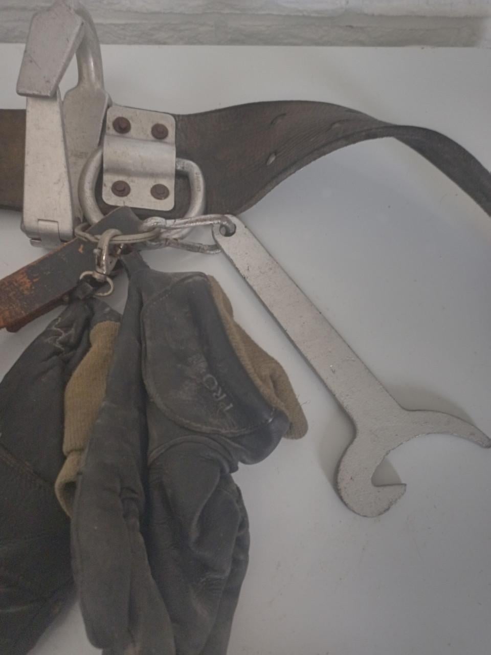 Brandweer belt met bijl