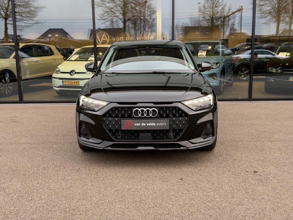 Audi A1 allstreet 30 tfsi 116pk s-tronic advanced edition | led | camera | 