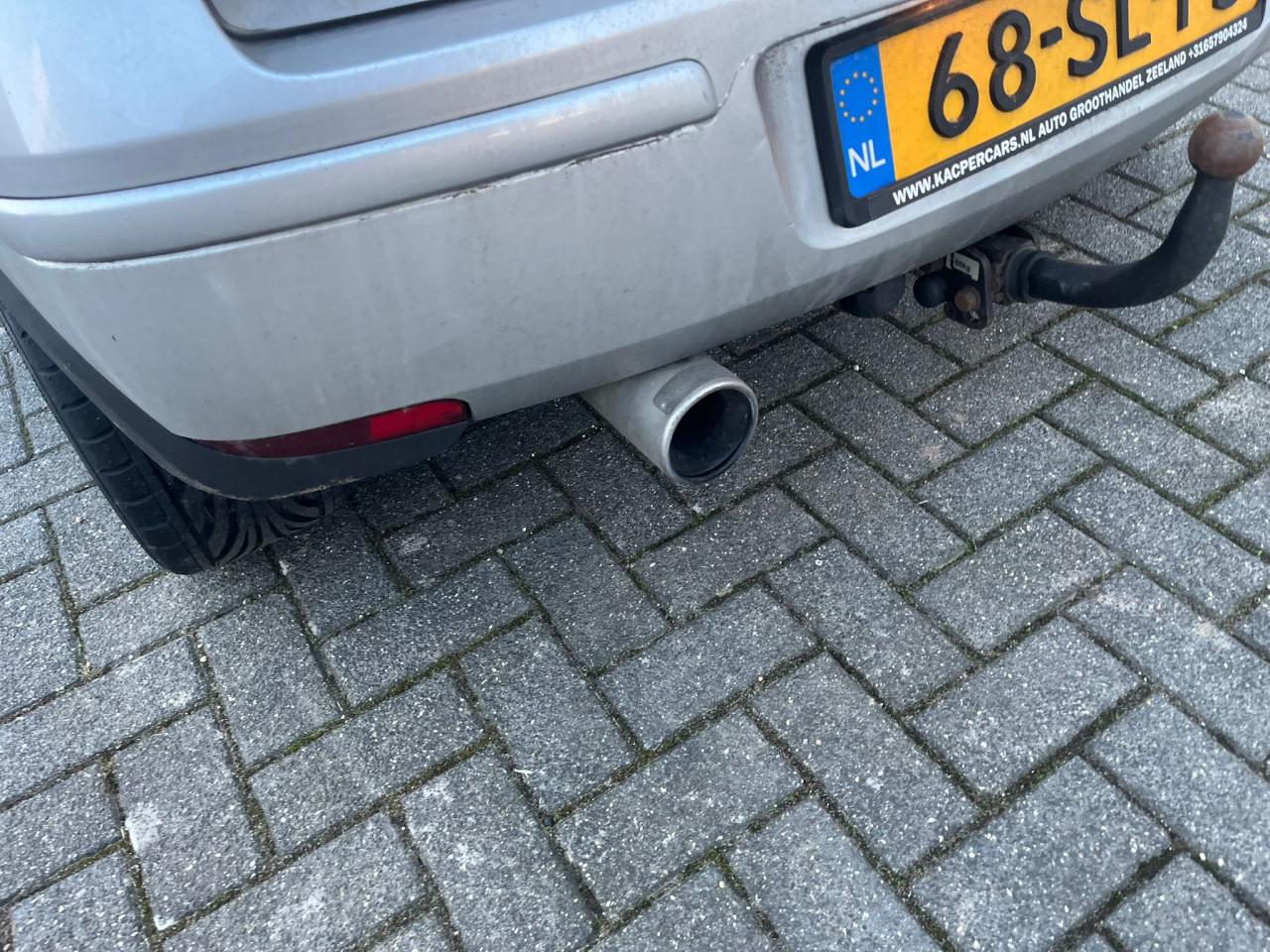 Opel Corsa 1.8-16V Gsi Silverline/ Dakraam/Airco/Elek Spiegels