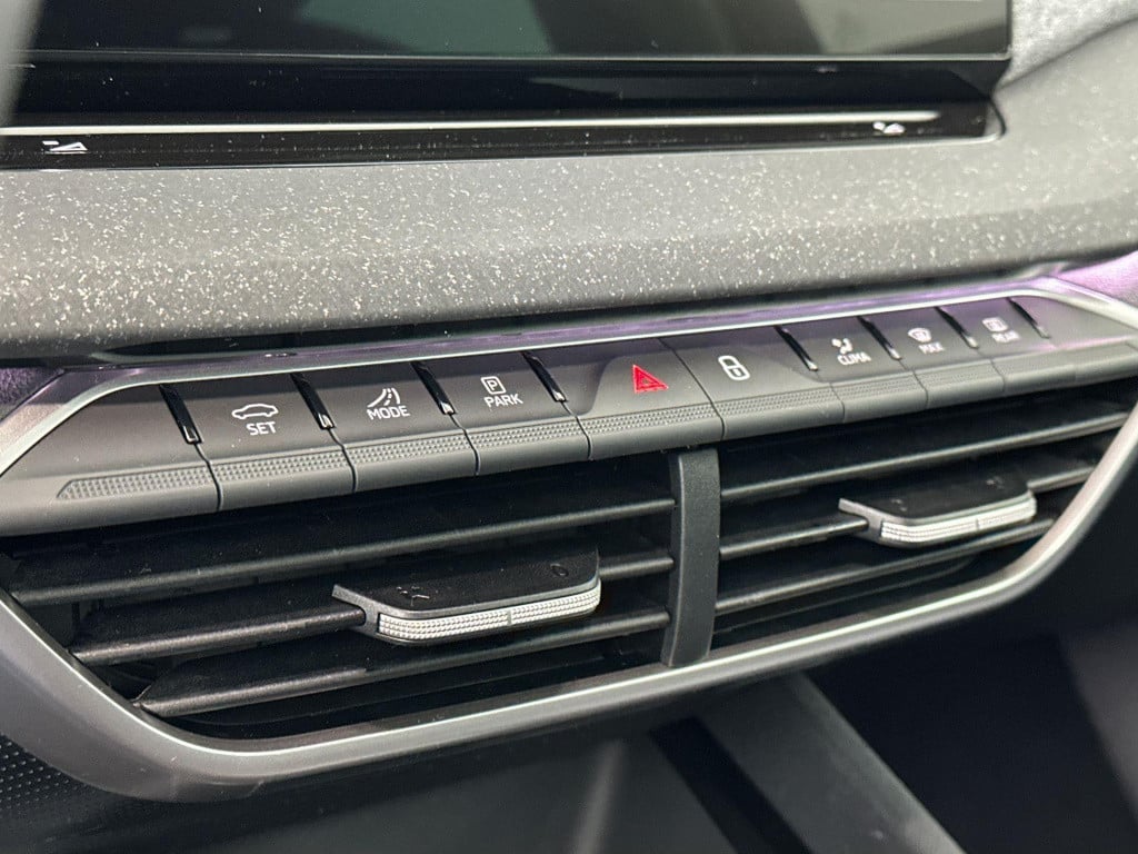 Skoda Octavia business edition 1.5 tsi m-hev 85 kw / 115 pk hatc