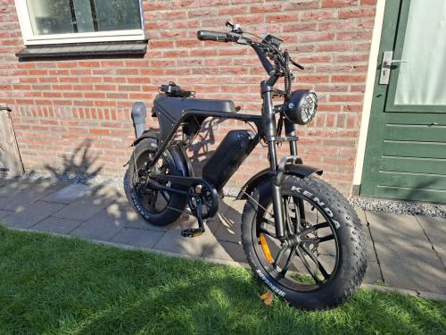 Te koop fatbike v8 bj2025