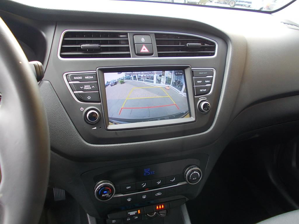 Hyundai I 20 1.0 t-gdi 101pk, airco, cam., navi, cr.contr.