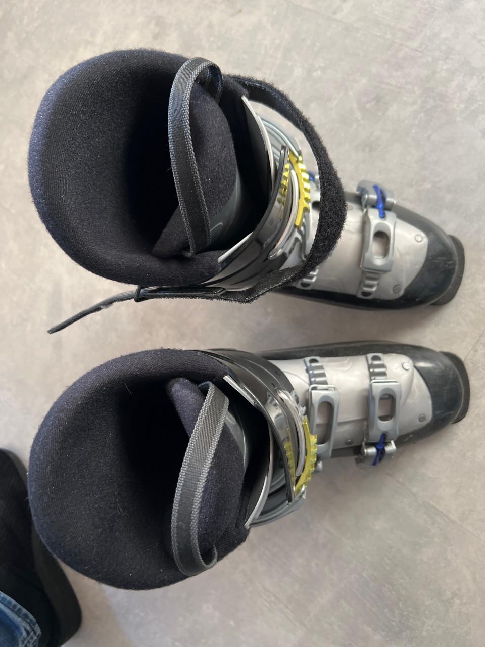 Skischoenen maat 40