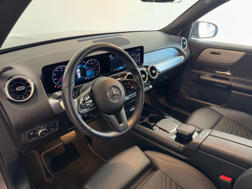 Mercedes-Benz Glb 180 business solution