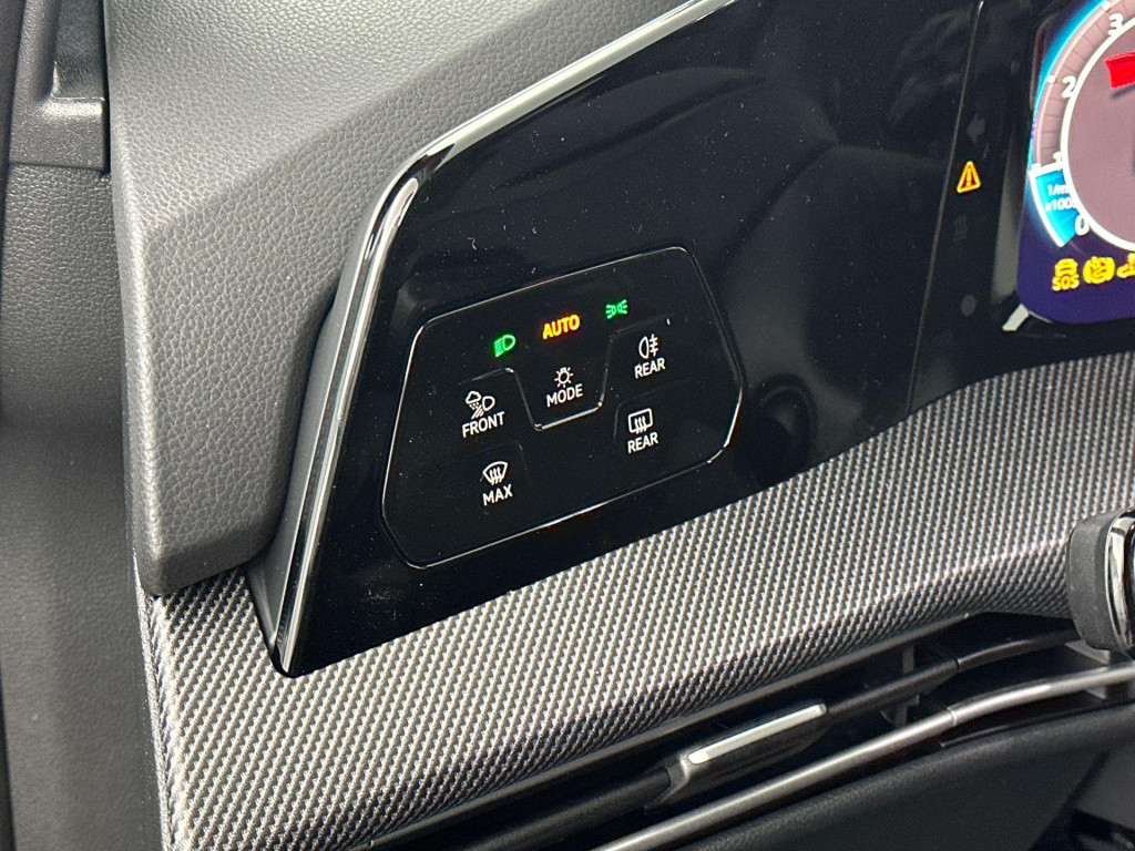 Volkswagen Golf variant r-line-edition 1.5 etsi 85 kw / 116 pk variant 7 v