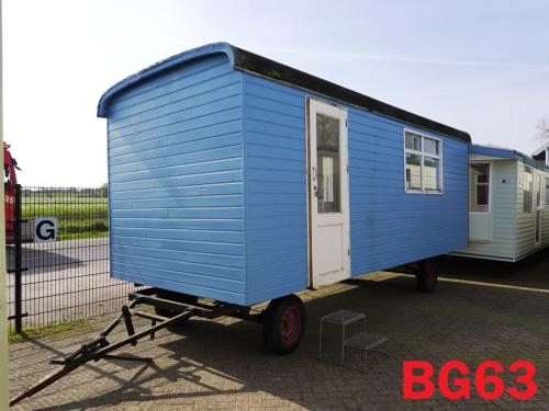 Leuke pipowagen te koop met retro interieur voor verhuur of B&B