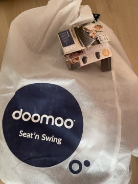 Doomoo Seat & swing