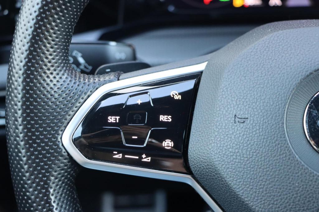 Volkswagen Golf gti 2.0 tsi 245pk dsg7