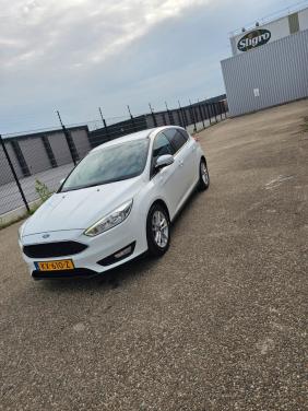 Ford Focus 1.0 Turbo EcoBoost 5-deurs - Zeer nette auto!