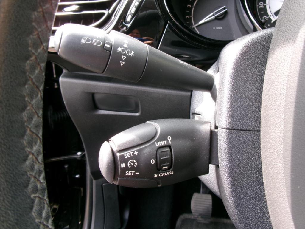 Citroen C3 1.2 vti 82pk clima, cruise-contr., tr.haak