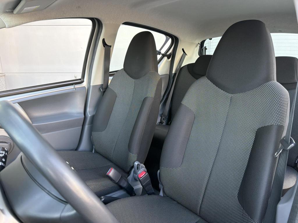 Toyota Aygo 1.0-12v comfort navigator
