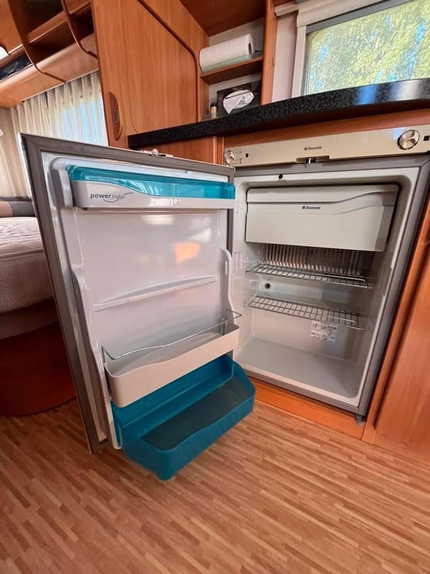 Mooie Hymer eriba nova 465 caravan