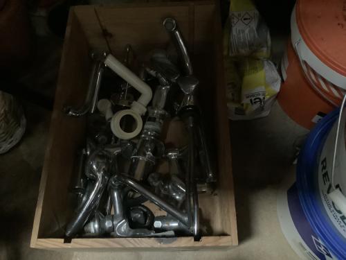 Verschillende kranen