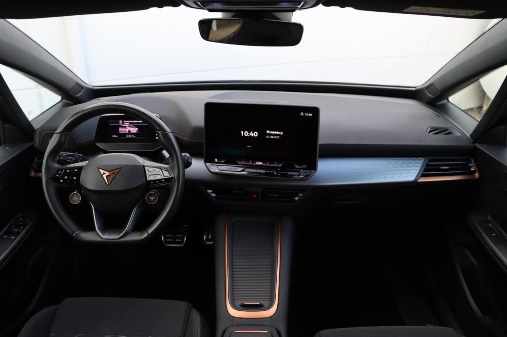 Cupra Born business 63 kwh 231pk | soh 98,8% |