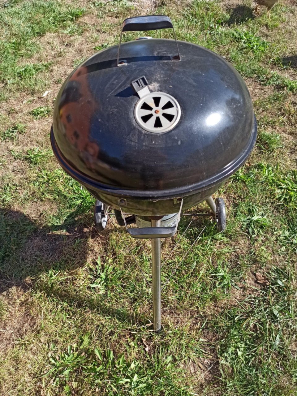 BBQ / Barbecue met deksel en temperatuurmeter