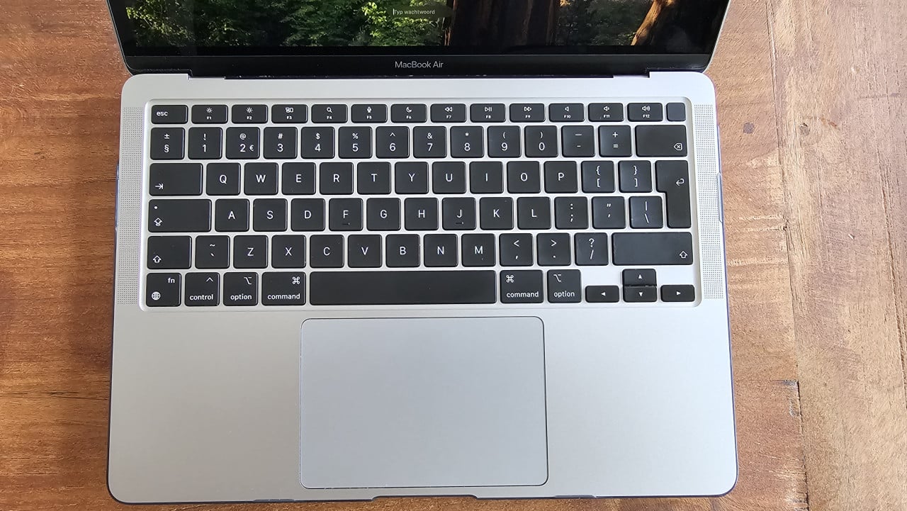 Apple Macbook Air M1 Spacegrey  November 2020