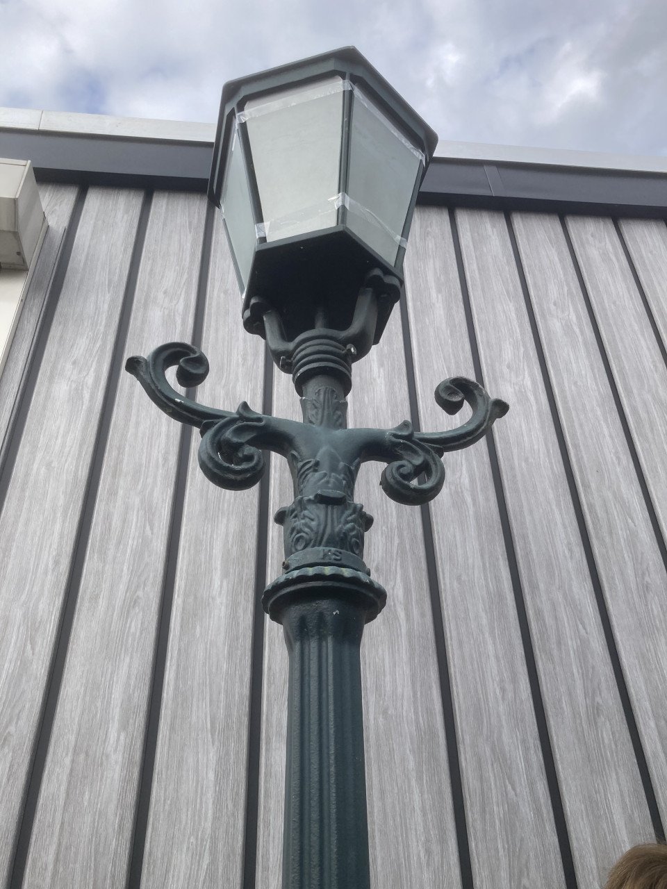 Gietijzeren tuinlantaarn