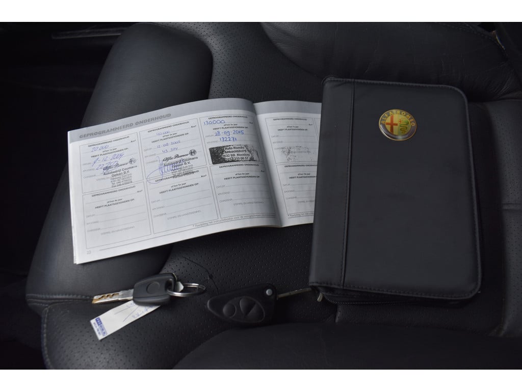 Alfa Romeo GT 2.0 jts distinctive