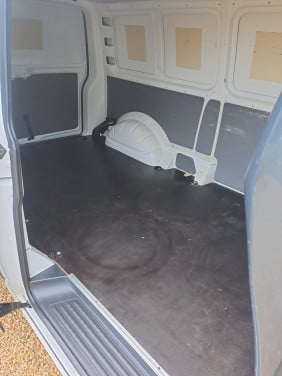Vloerplaat laadruimte VW Transporter L2