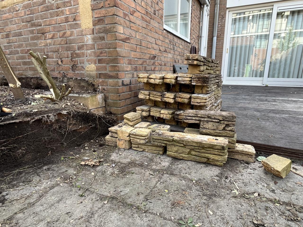 Gratis stenen muur of platen ophalen
