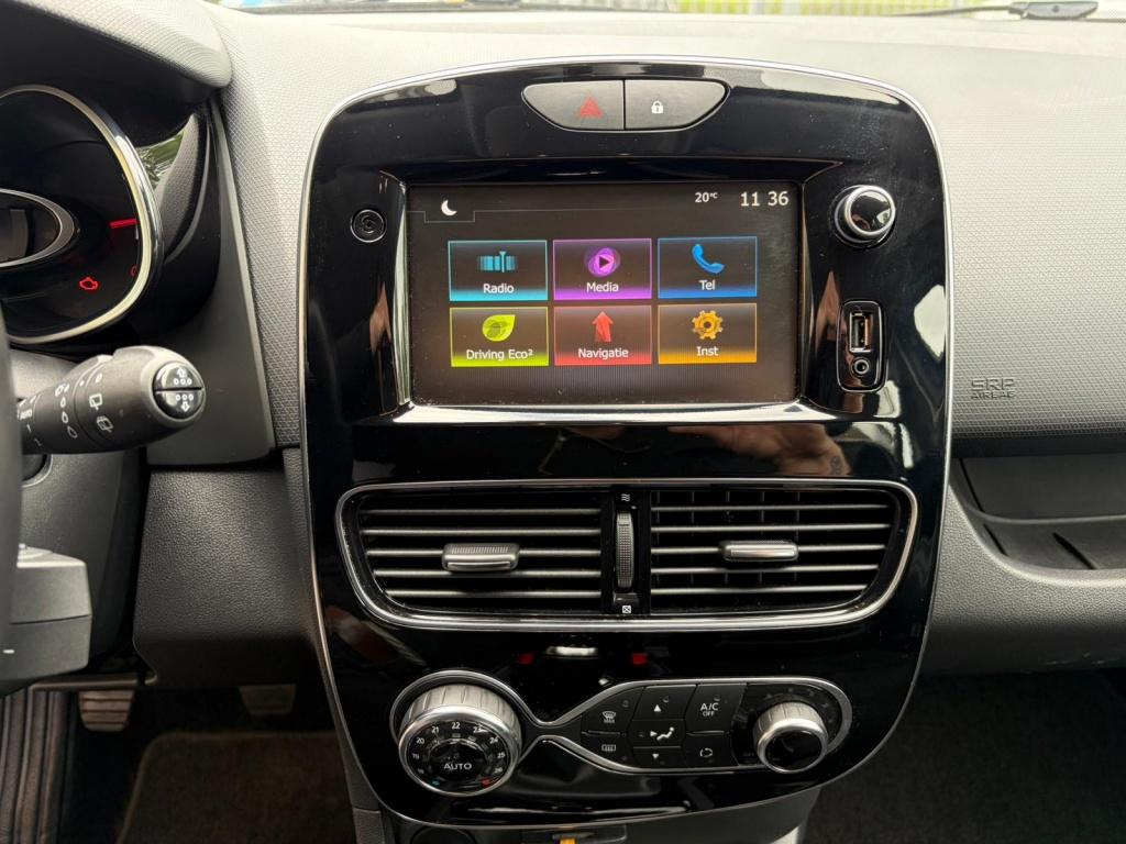 Renault Clio estate 0.9 tce intens