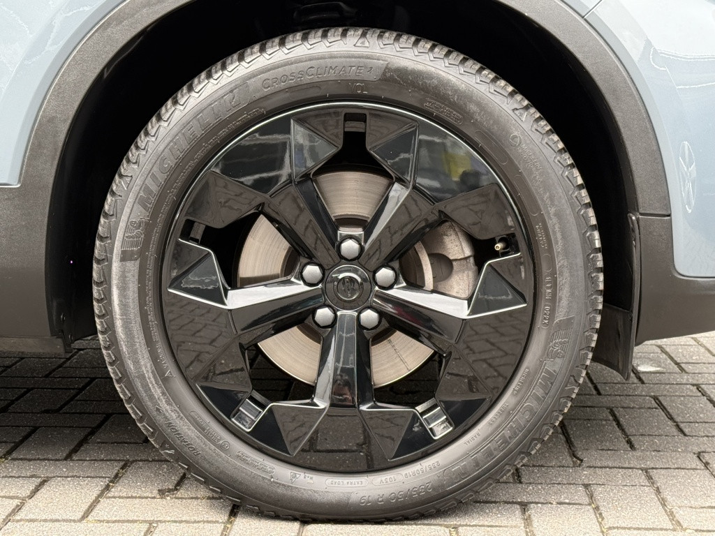 Volvo XC40 b3 163pk ultimate dark| adap.cruise| panodak| camera| elek.stoel