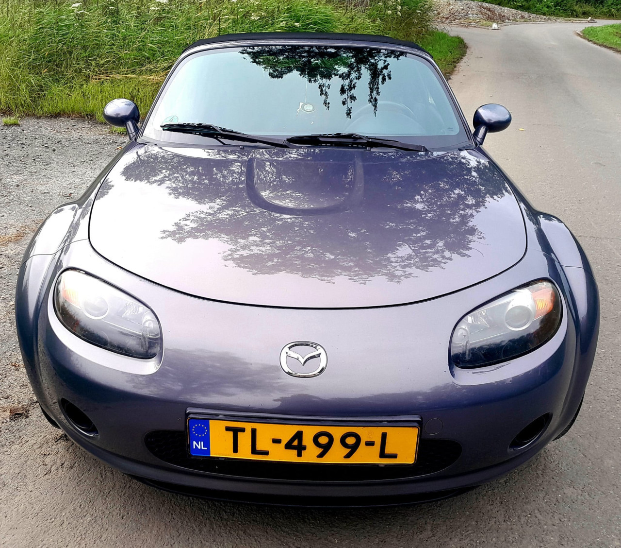 Auto Mazda MX5