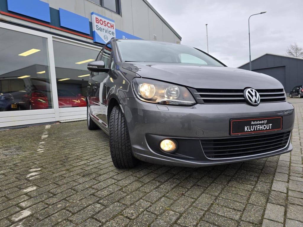 Volkswagen Touran 1.4 tsi comfortline automaat!