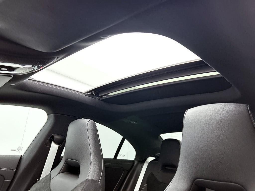 Mercedes-Benz Cla 180 business solution amg | amg line plus pakket | head-u