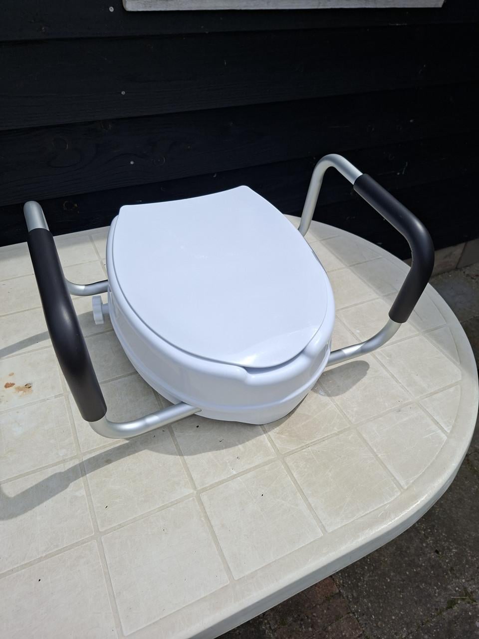 Toiletverhoger