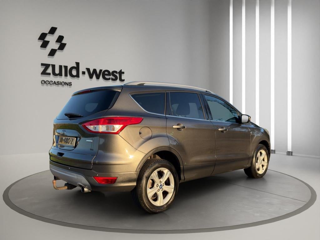 Ford Kuga 1.5 titanium plus clima stoelverwarming trekhaak