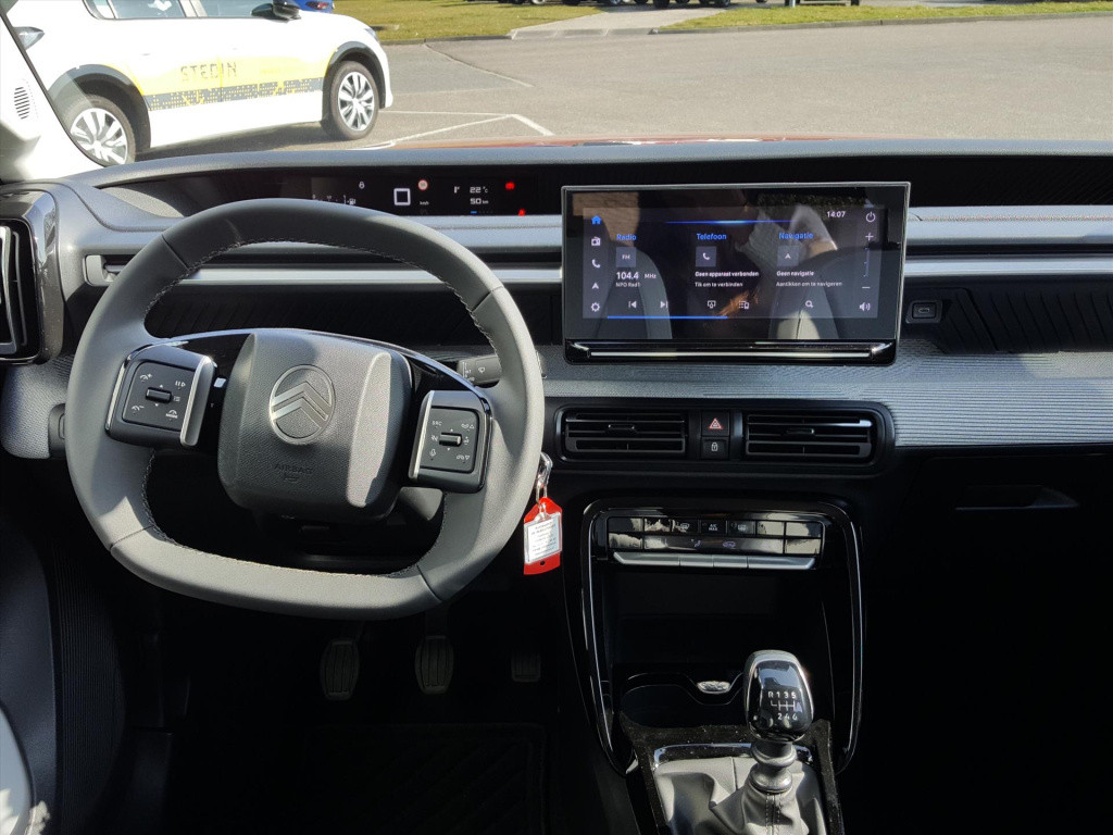 Citroen C3 new 1.2 turbo s&s 100pk max navigatie | cruise & climate control