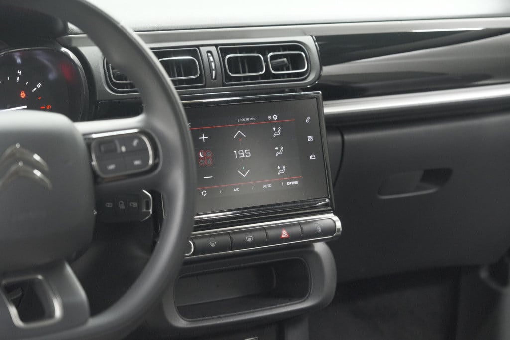 Citroen C3 puretech 110 eat6 max | apple carplay | parkeersensoren | climat