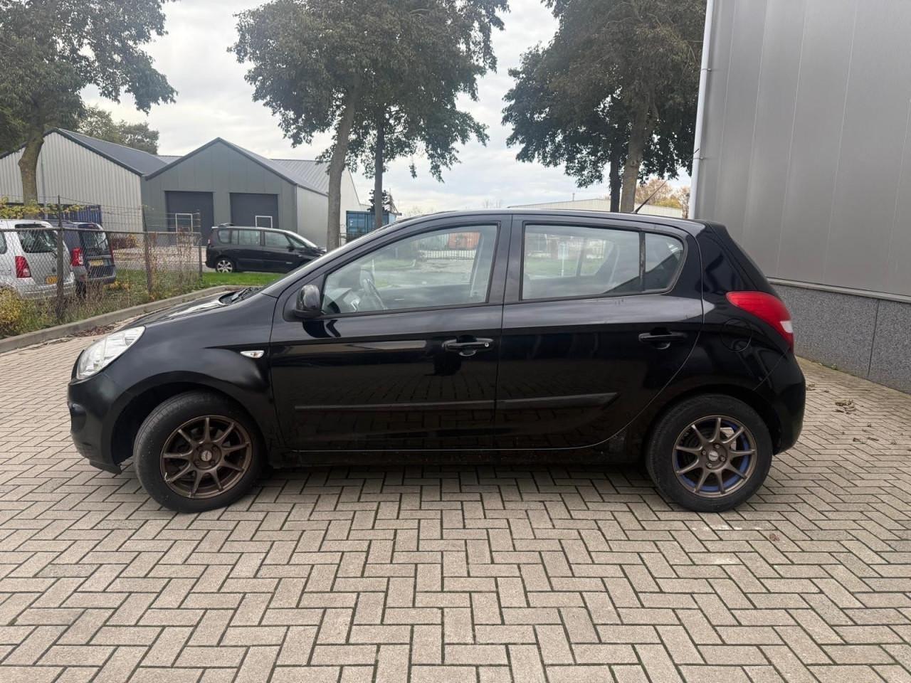 Hyundai i20 1.2i DynamicVersion 157.623KM