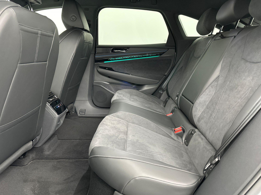 Volkswagen Id.7 pro business (1) 77 kwh accu, 210 kw / 286 pk lim
