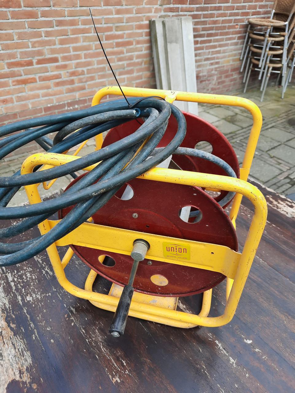 Luchtslang haspel Union.