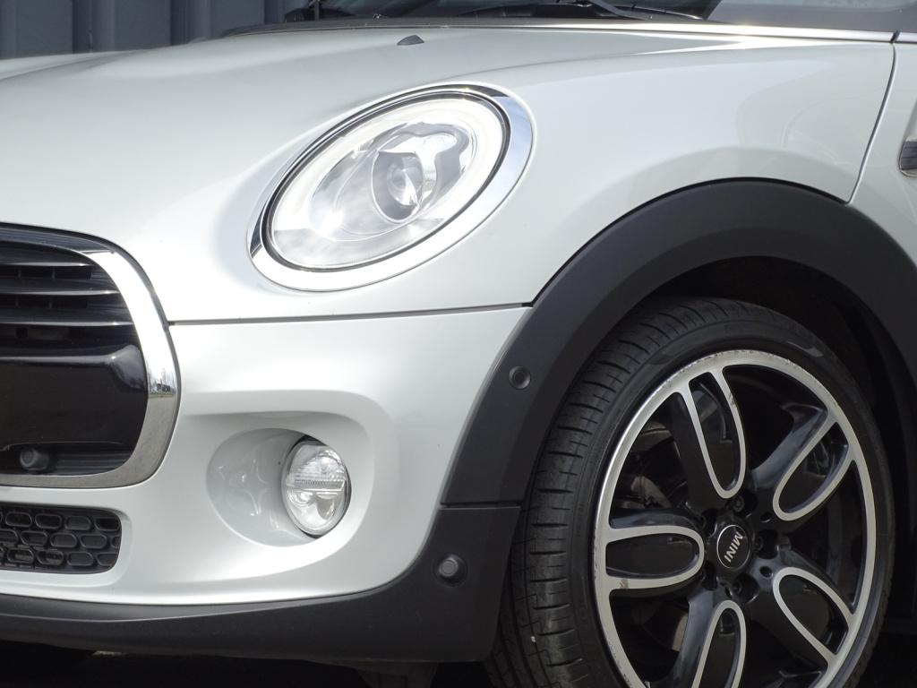 Mini Cooper mini 1.5 business automaat | led