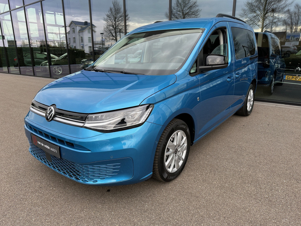 Volkswagen Caddy 1.5 tsi dsg life 5-persoons | led | camera | navi | rijkla